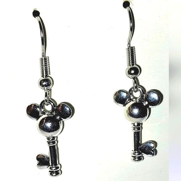 Beautiful Mickey ears with key earrings for kids and women - Picture 1 of 5